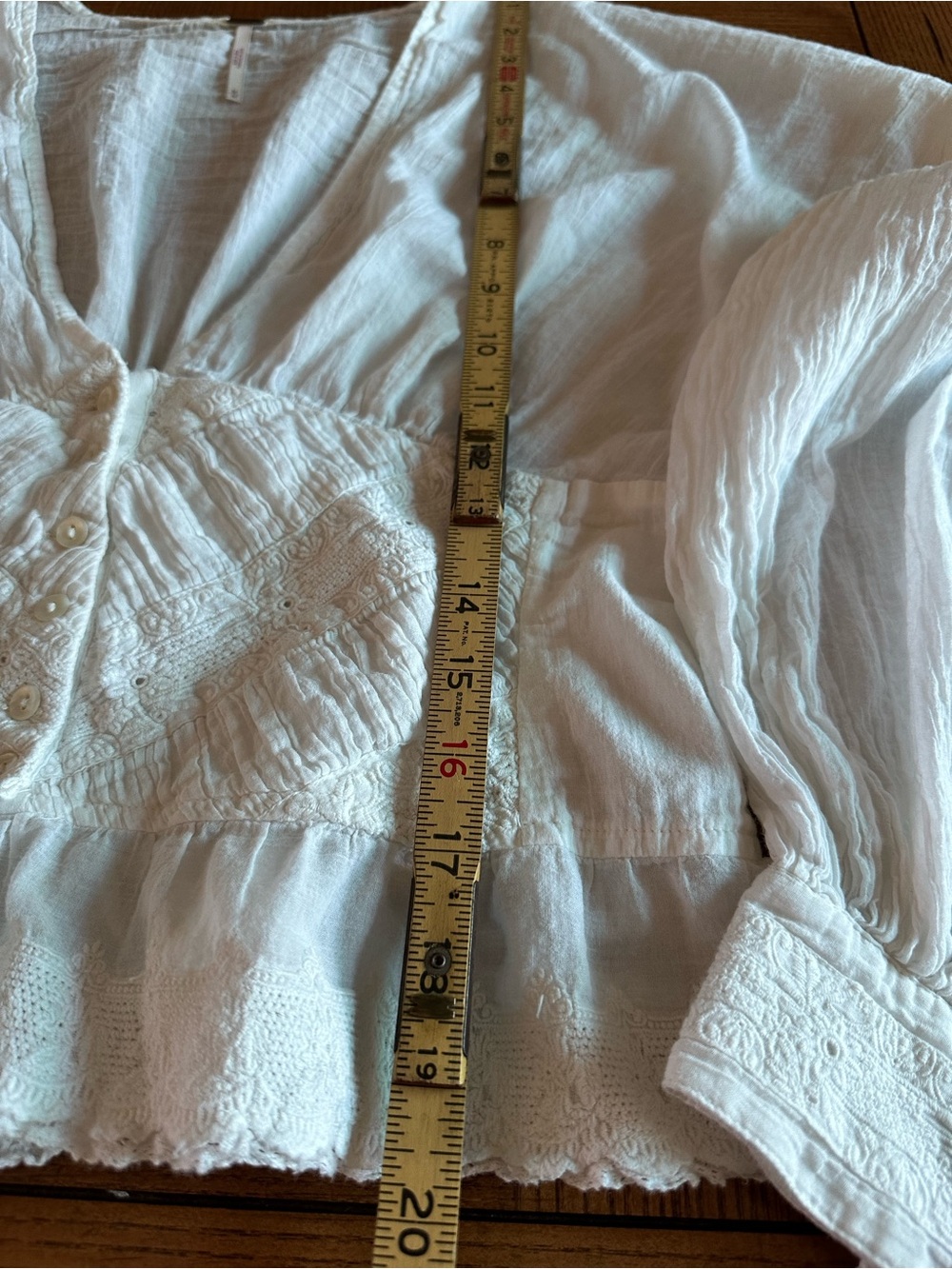 Free People White V-Neck Buttoned Peasant Blouse - Picture 10 of 10